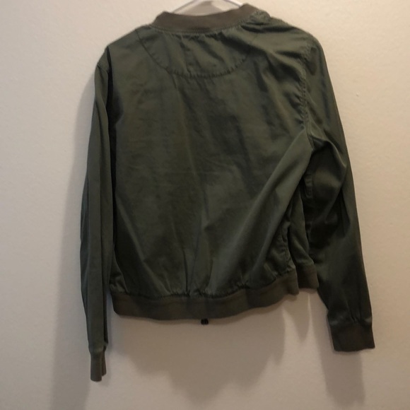 H&M Jacket - Picture 2 of 2